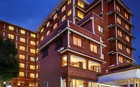 Royal Singi Hotel